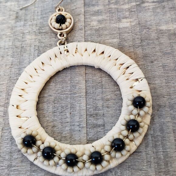 FRENCH HOOK Raffia Wrapped Beaded Earrings - Picture 4 of 8